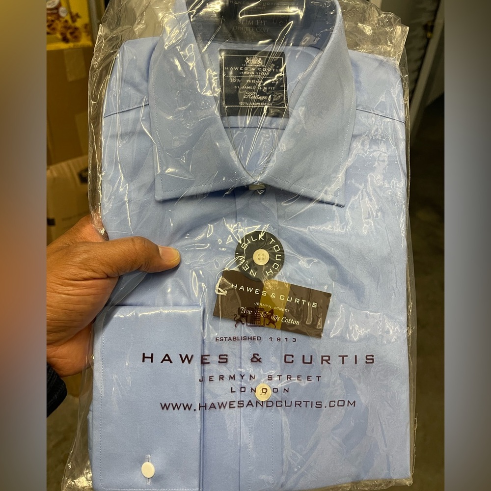 New Hawes and Curtis Air Blue Dress Shirt Sz 15.5 35